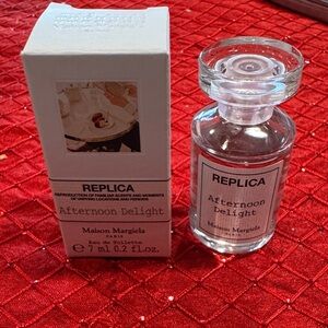 Maison  Margiela Replica Afternoon Delight Bottle dab on mini